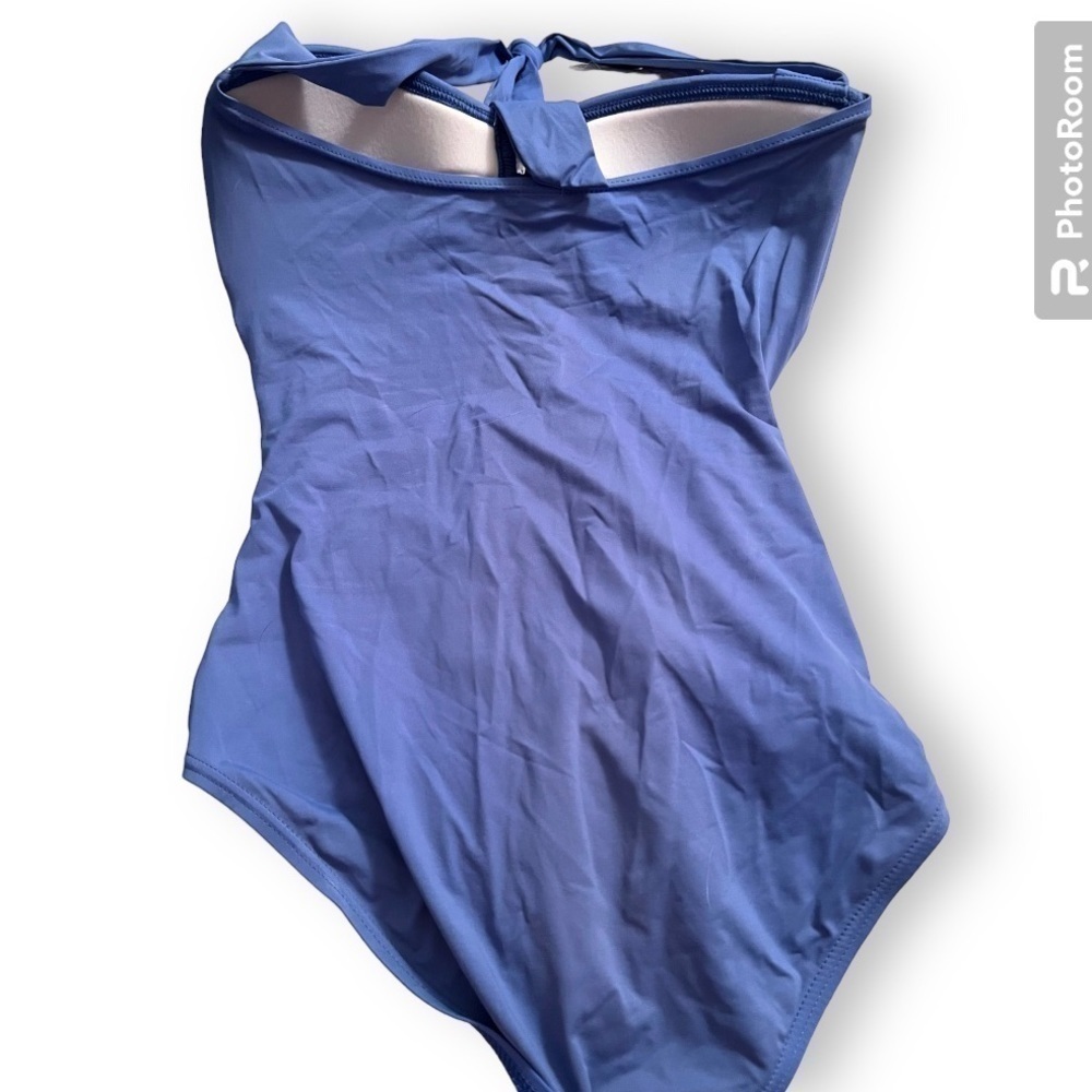 Tommy Bahama ruched one-piece, halter top, suggests the 40s, size 6. Gently used - Picture 6 of 6